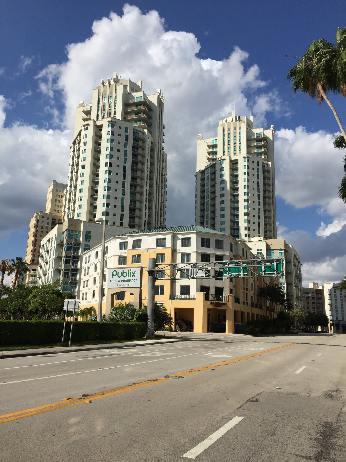 Metropolis Condominium — Urban Core Residences — Dadeland, Miami, FL